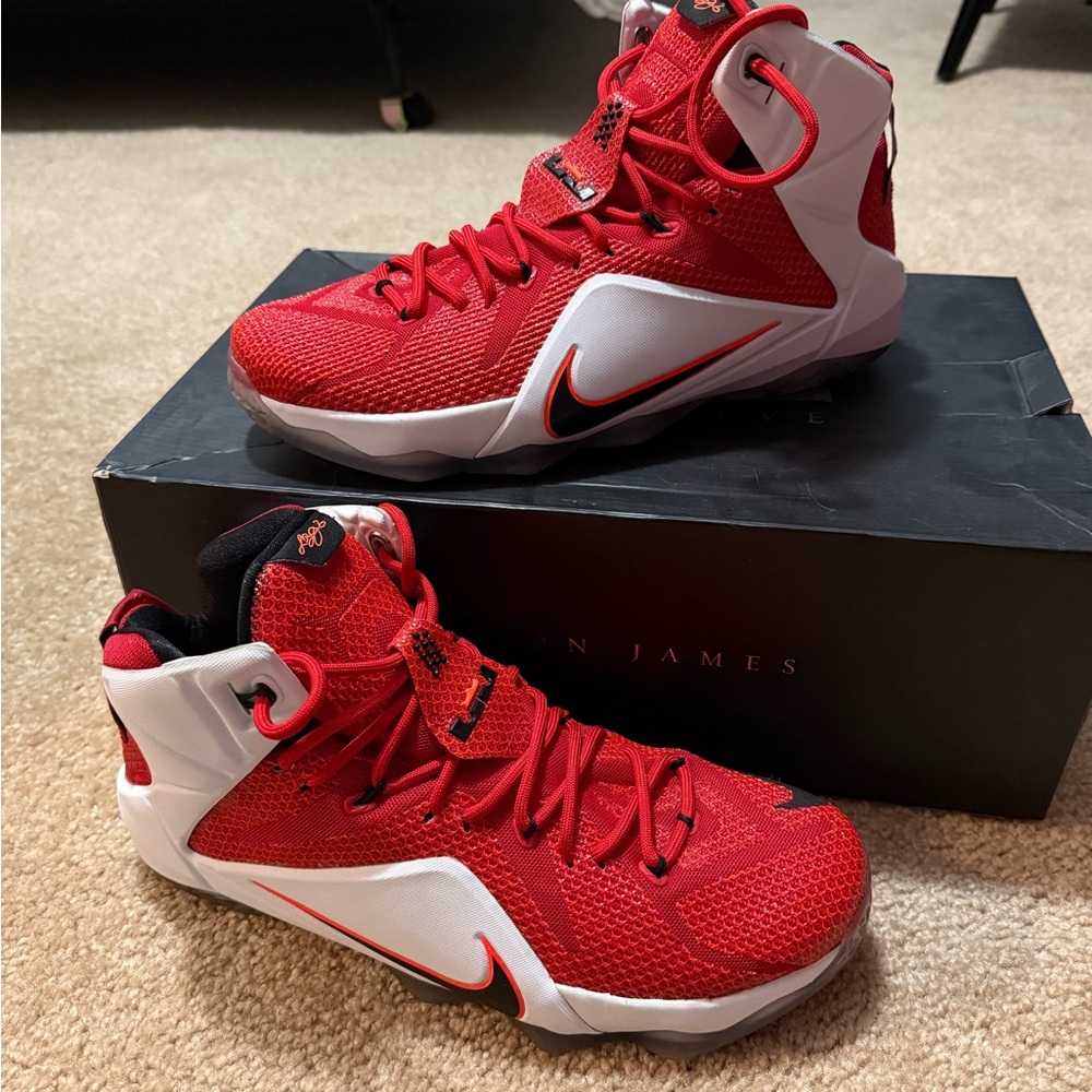 LeBron XII Heart of a Lion Sneakers